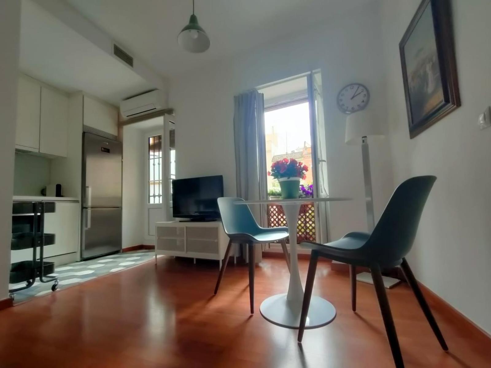 Alameda 1 Dormitorio Sevilla Kültér fotó